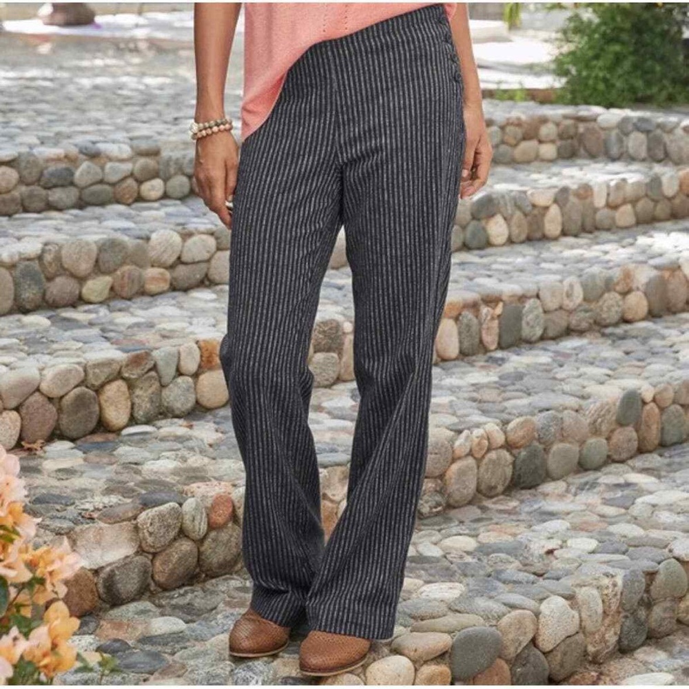 Sundance Women's Gray Pinstripe Wide-Leg Pants